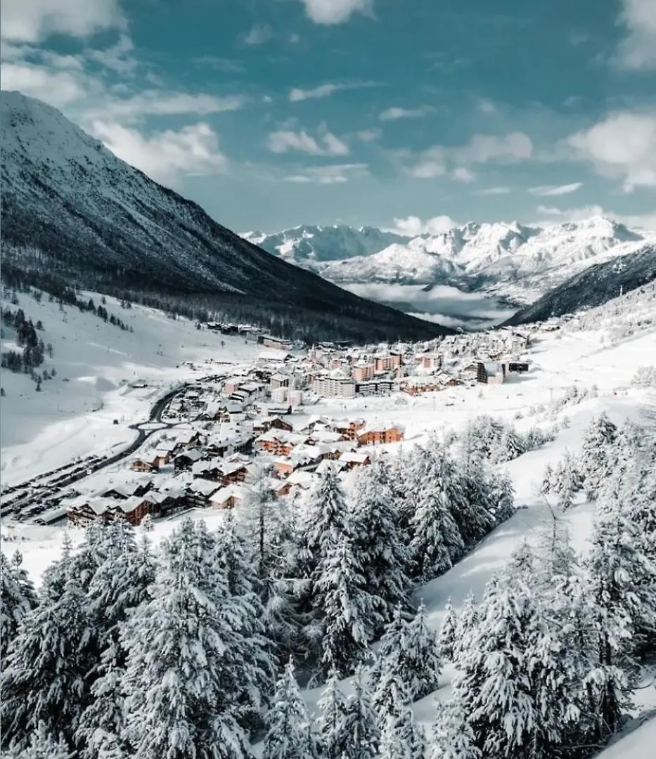 Le Cocon Des Airelles - Meuble De Tourisme 3 Etoiles Au Pied Des Pistes Avec Garage Apartment Montgenevre